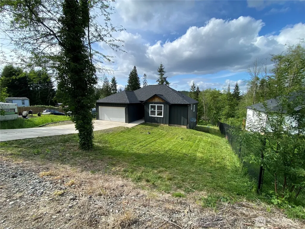 118 Timberline Drive Castle Rock WA 98611