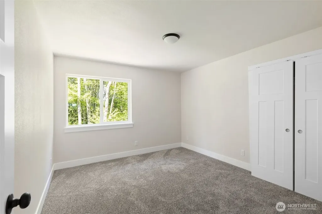 36671 Tamarack Drive NE Hansville WA 98340