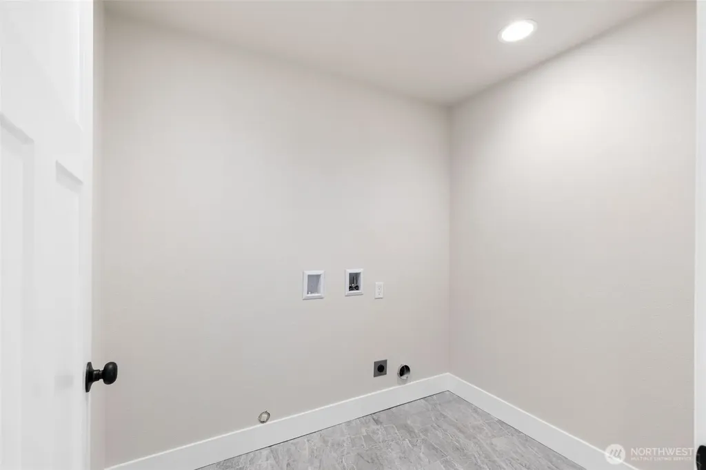 36671 Tamarack Drive NE Hansville WA 98340