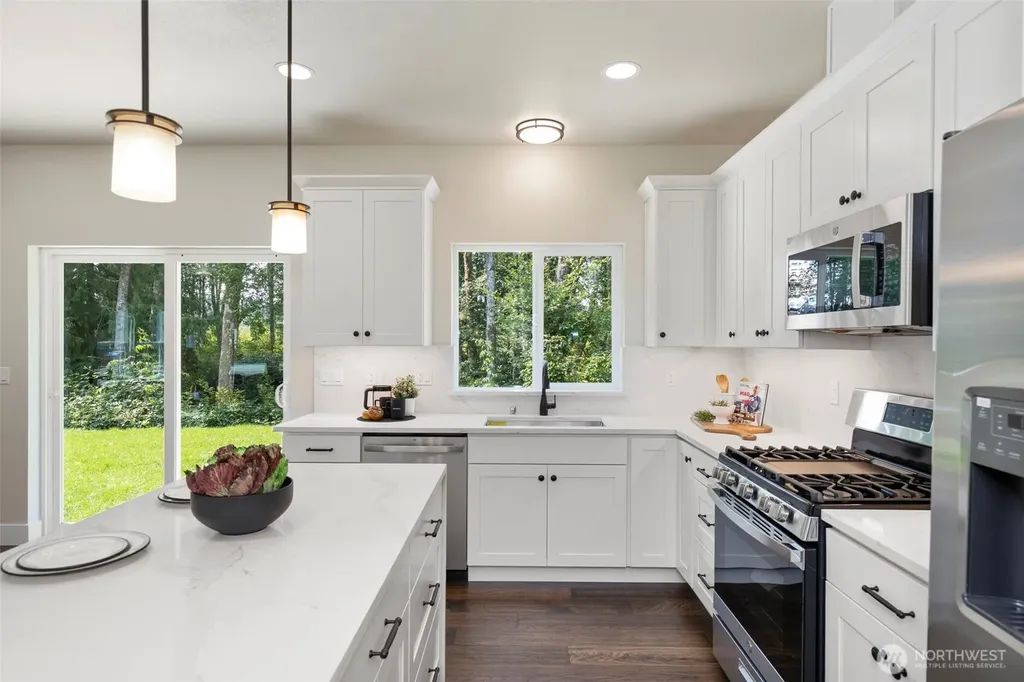 36671 Tamarack Drive NE Hansville WA 98340