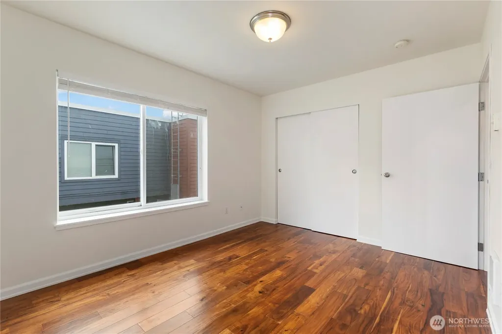 2440 Western Avenue Seattle WA 98121