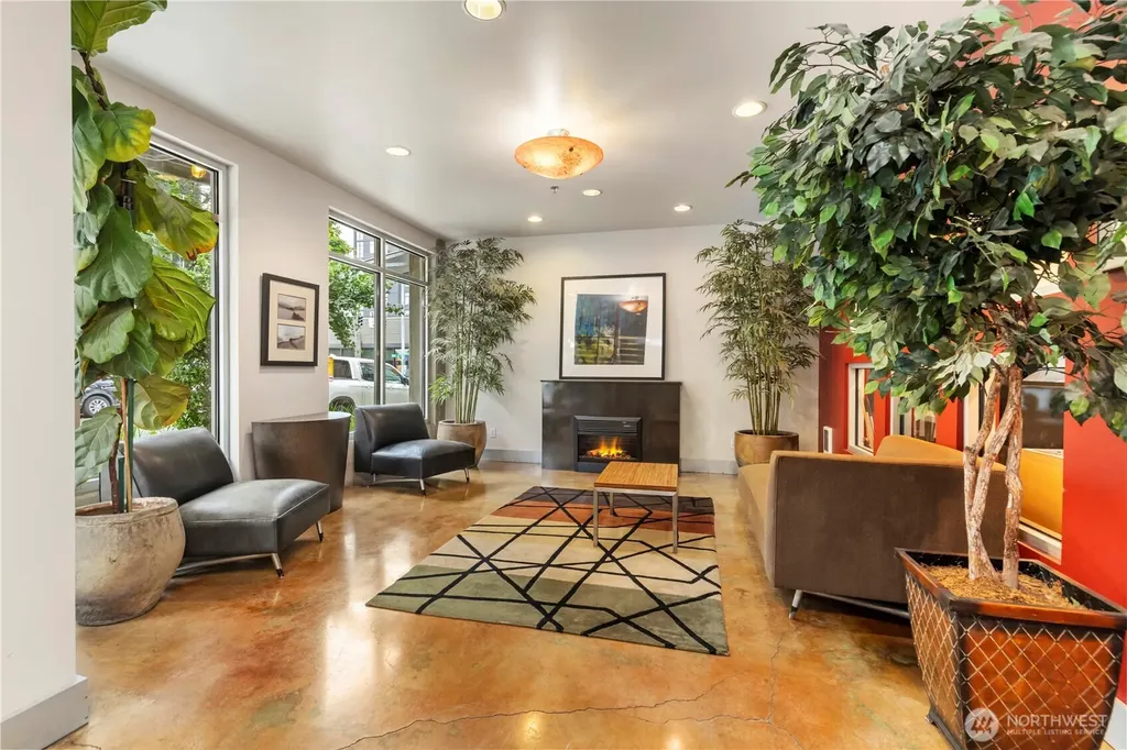 2440 Western Avenue Seattle WA 98121