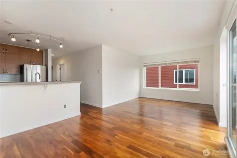 2440 Western Avenue Seattle WA 98121