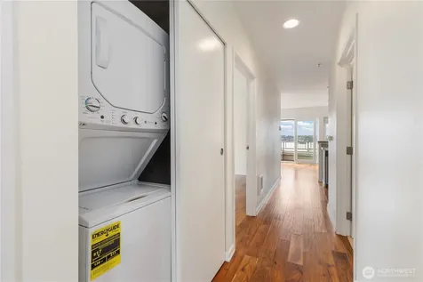 2440 Western Avenue Seattle WA 98121
