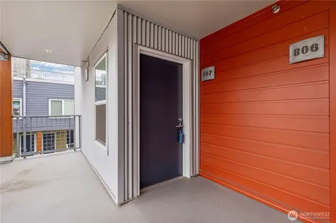 2440 Western Avenue Seattle WA 98121