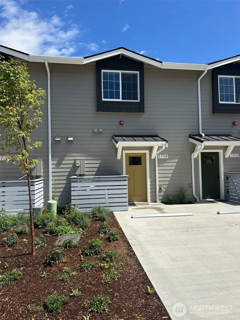 1714 Sunup Loop Bellingham WA 98226