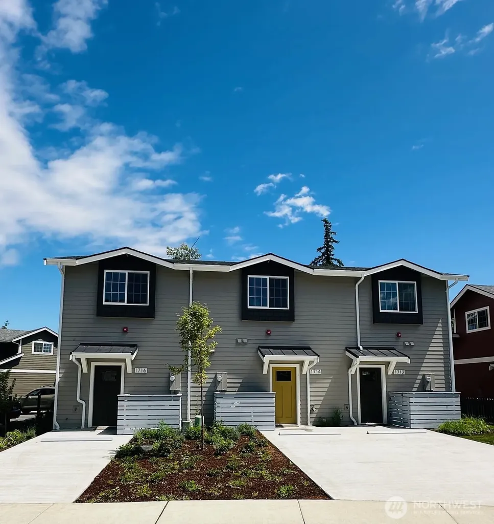 1714 Sunup Loop Bellingham WA 98226