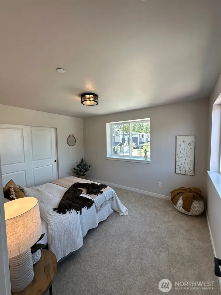 1714 Sunup Loop Bellingham WA 98226