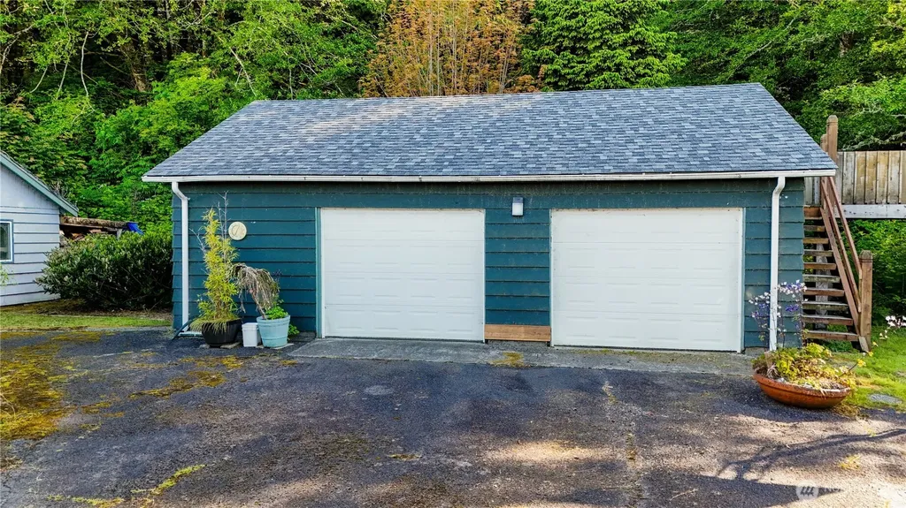 8520 Hwy 112 Highway Sekiu WA 98381