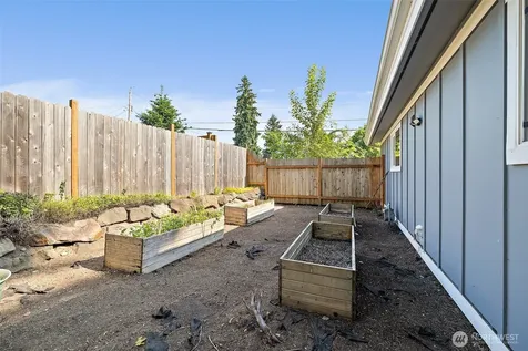 11720 SE 272nd Place Kent WA 98030