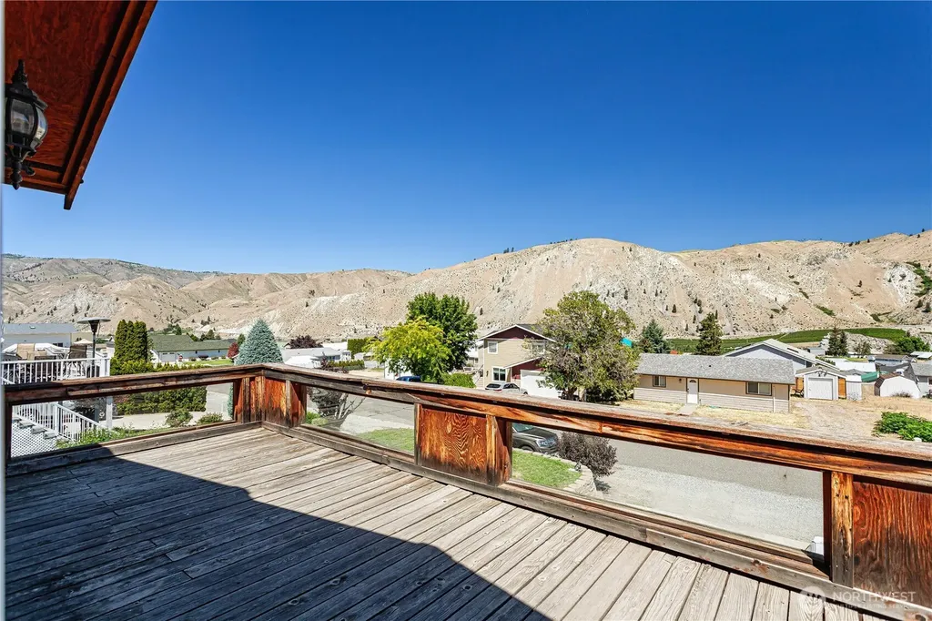170 E Entiat Drive Orondo WA 98843