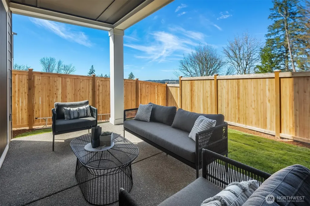 25507 204th Place SE Covington WA 98042