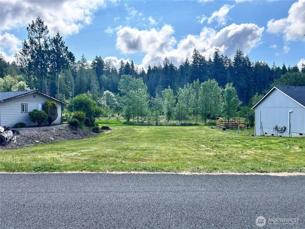 12122 Scott Creek Loop SW Olympia WA 98512