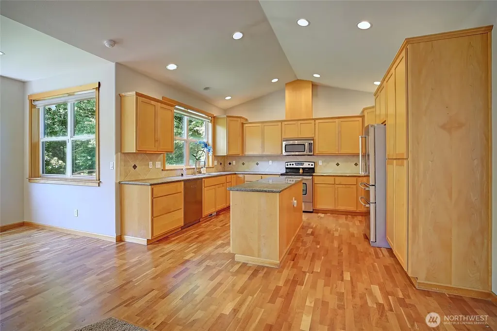 26306 2nd Avenue NE Arlington WA 98223