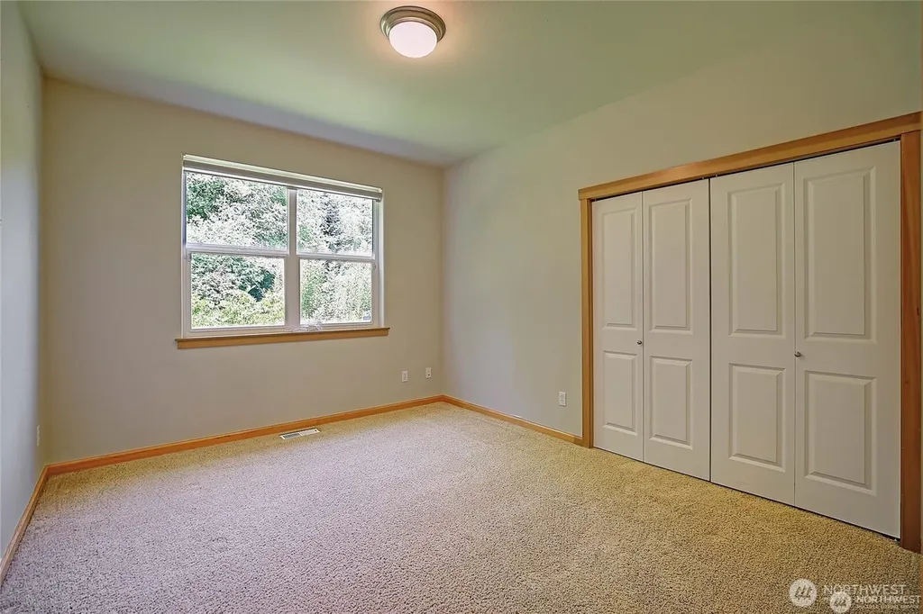 26306 2nd Avenue NE Arlington WA 98223