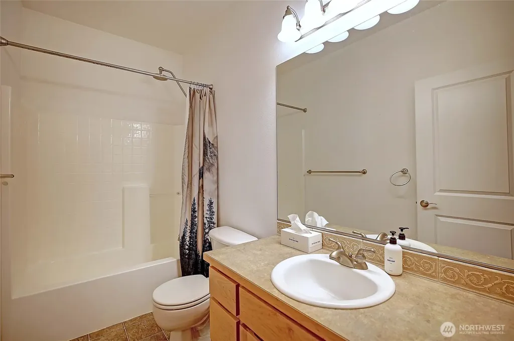 26306 2nd Avenue NE Arlington WA 98223