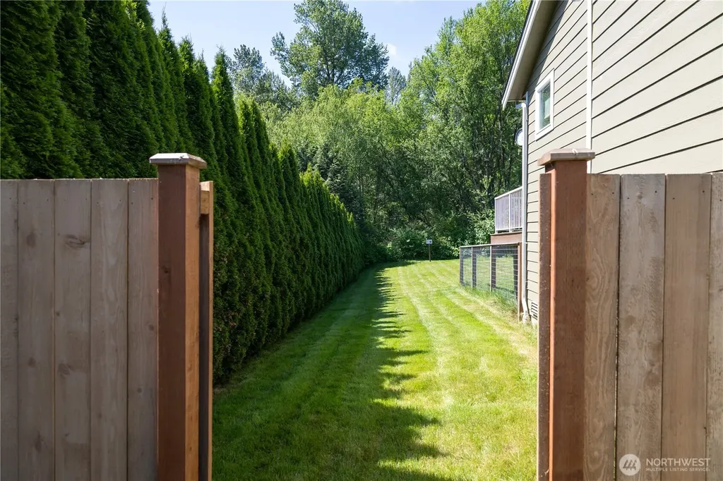 26306 2nd Avenue NE Arlington WA 98223