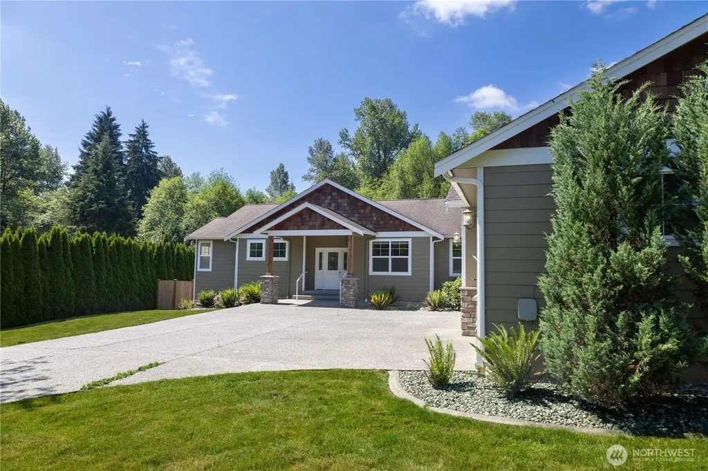 26306 2nd Avenue NE Arlington WA 98223
