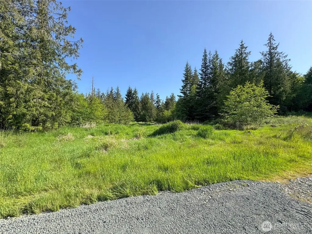 1622 E Wabash Street Port Angeles WA 98362