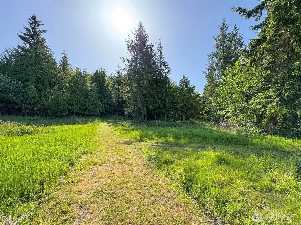 1622 E Wabash Street Port Angeles WA 98362