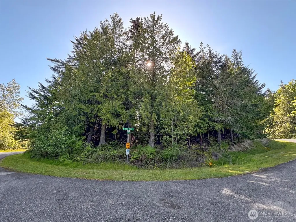 1622 E Wabash Street Port Angeles WA 98362