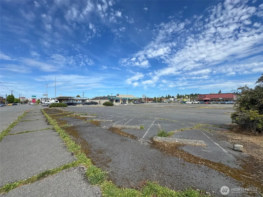 1016 E First Street Port Angeles WA 98362