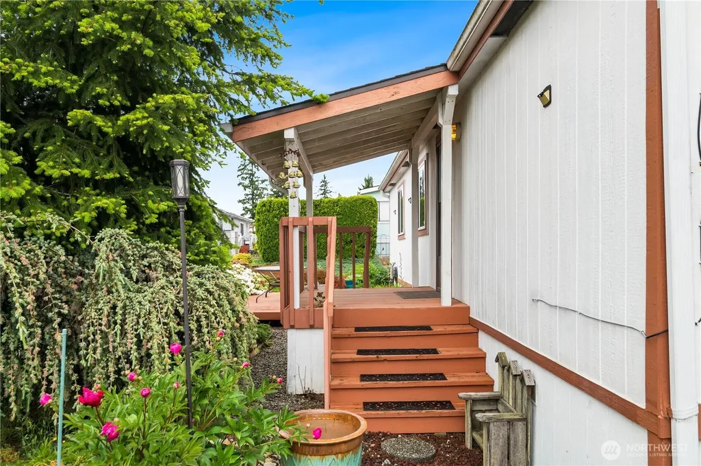 1427 100th Street SW Everett WA 98204