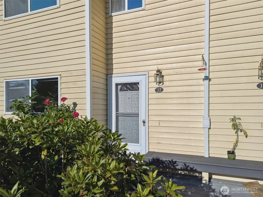 10030 NE 120th Street Kirkland WA 98034