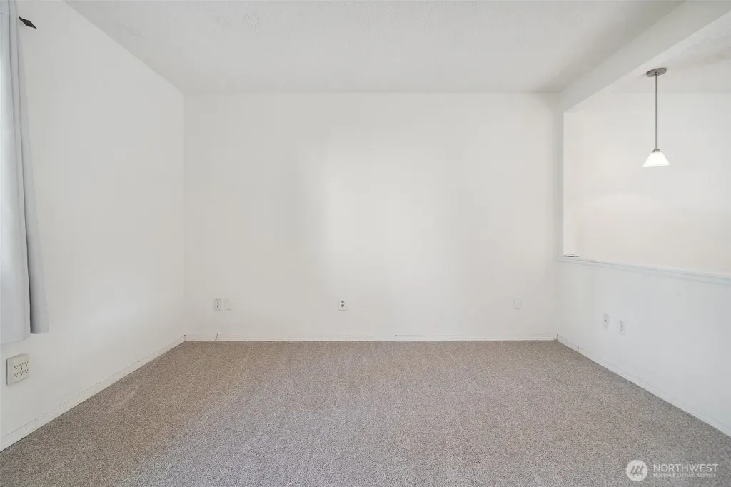 10030 NE 120th Street Kirkland WA 98034