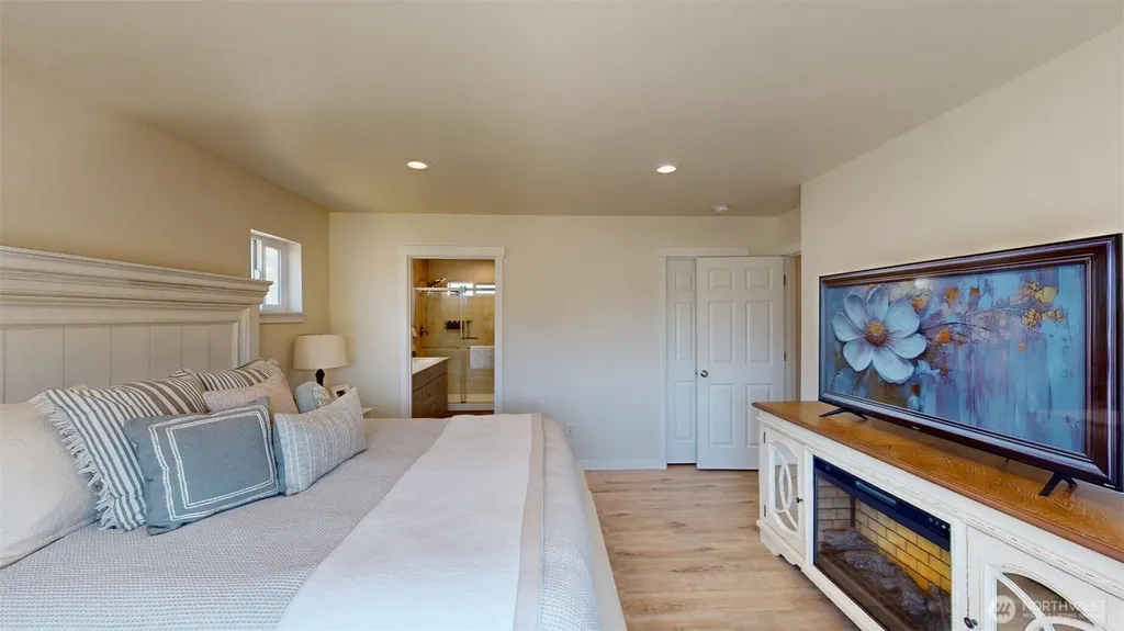 212 Hubbard Road Riverside WA 98849