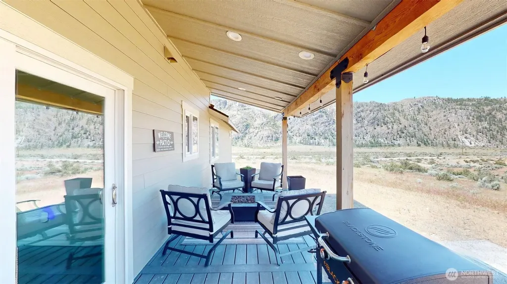 212 Hubbard Road Riverside WA 98849