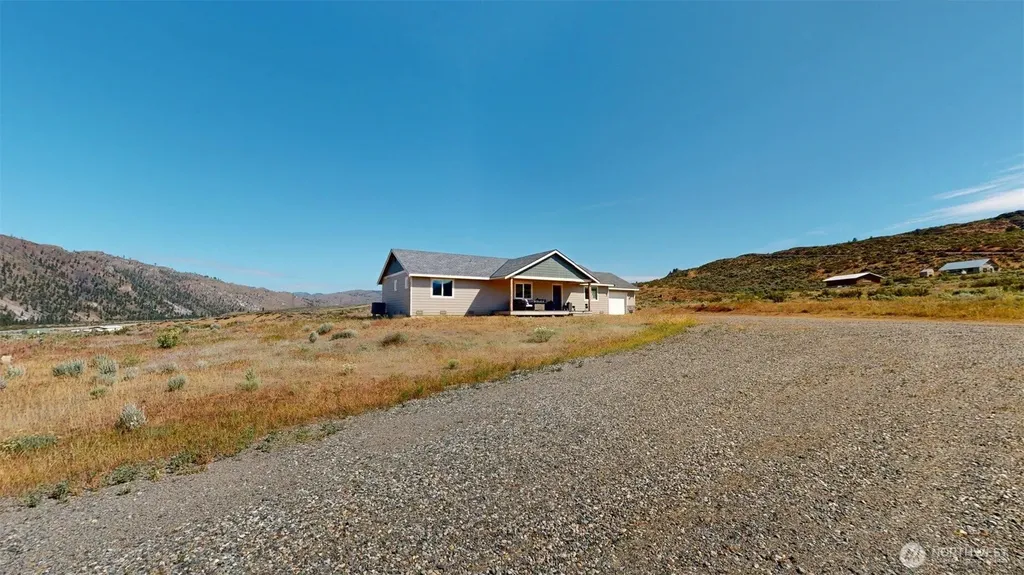 212 Hubbard Road Riverside WA 98849
