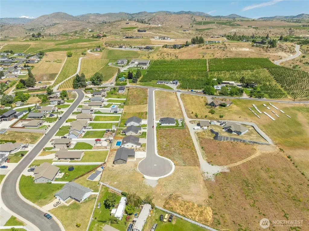 145 Sailing Hawk Lane Manson WA 98831