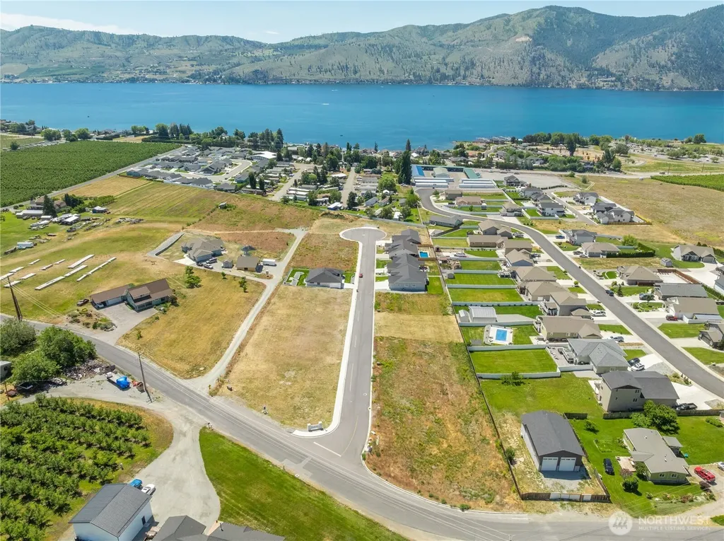 58 Sailing Hawk Lane Manson WA 98831