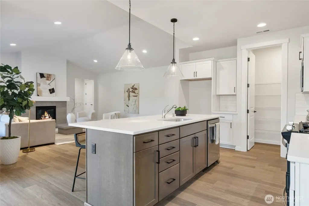 11233 79th Avenue Ct SW Lakewood WA 98498