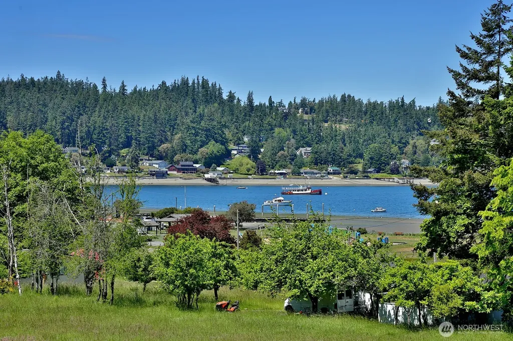 1649 Stewart Road Freeland WA 98249