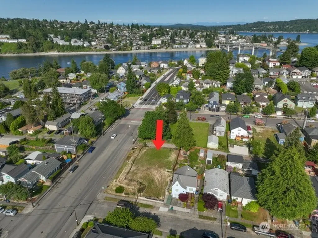 511 11th Street Bremerton WA 98337