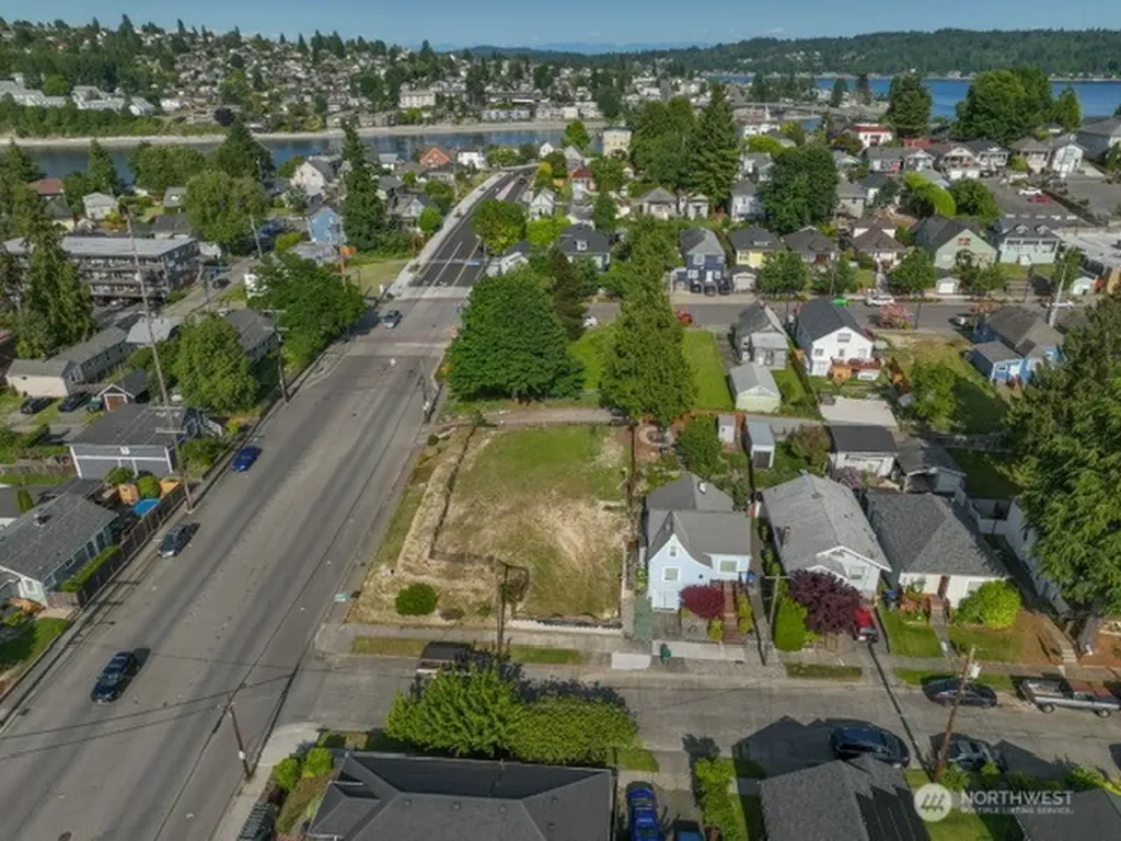 511 11th Street Bremerton WA 98337