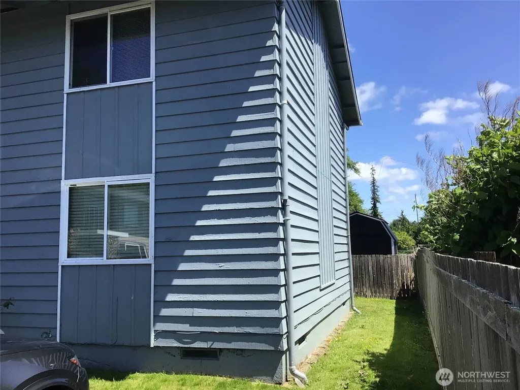 712 N Scammel Street Aberdeen WA 98520