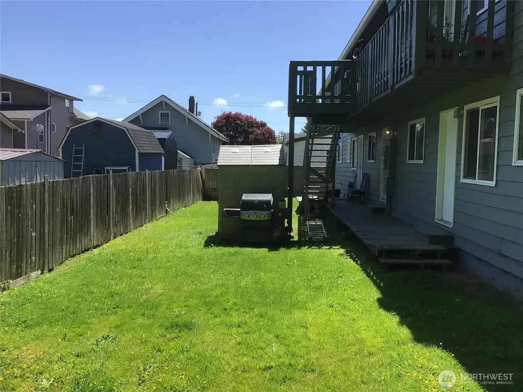 712 N Scammel Street Aberdeen WA 98520