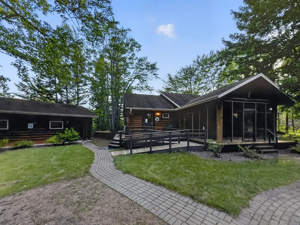 5237 Twilite Lane Eagle River WI 54521