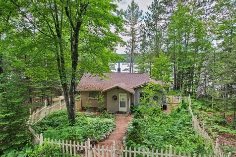 5216 Rocky Shore Trail Conover WI 54519