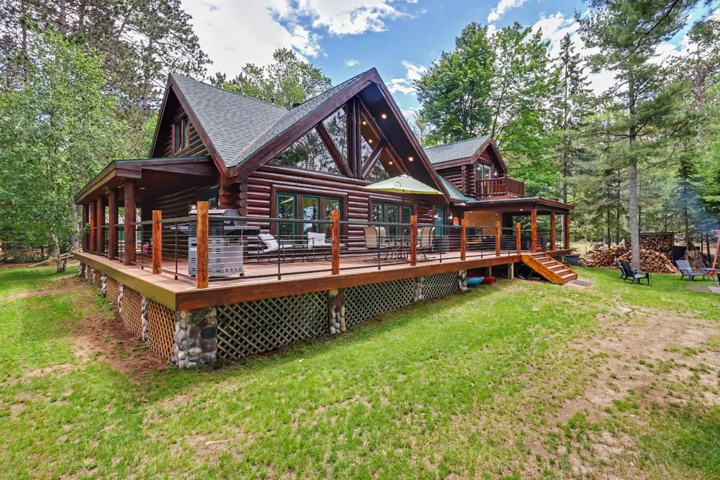 1255 Gander Drive Eagle River WI 54521