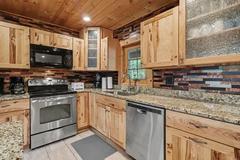1255 Gander Drive Eagle River WI 54521