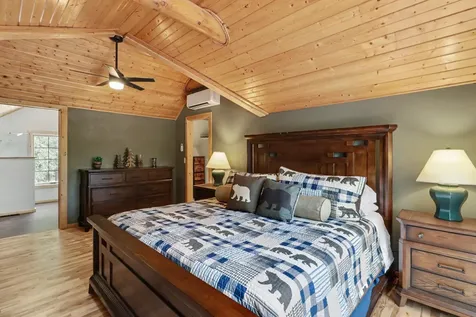 1255 Gander Drive Eagle River WI 54521