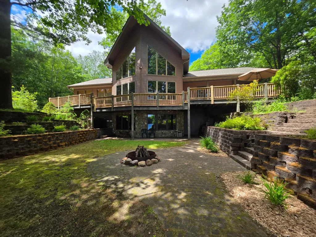 8615 Musky Point Road Tomahawk WI 54487