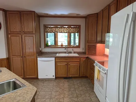 8615 Musky Point Road Tomahawk WI 54487