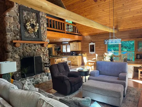 W1006 Neuwirth Road Gleason WI 54435