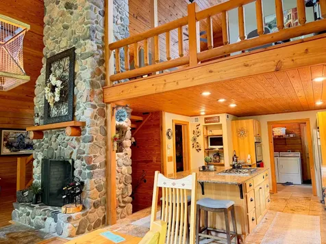 W1006 Neuwirth Road Gleason WI 54435