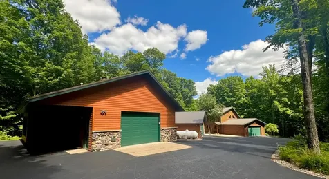 W1006 Neuwirth Road Gleason WI 54435